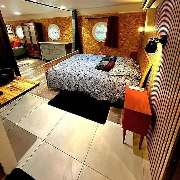 Apartment Magnifique Peniche Cosy Et Spacieuse A Toulouse