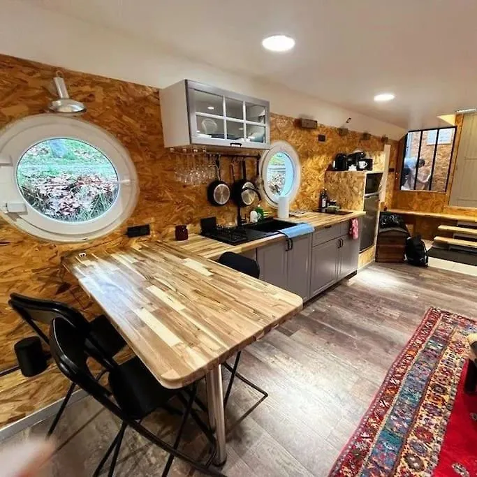 Magnifique Peniche Cosy Et Spacieuse A Toulouse