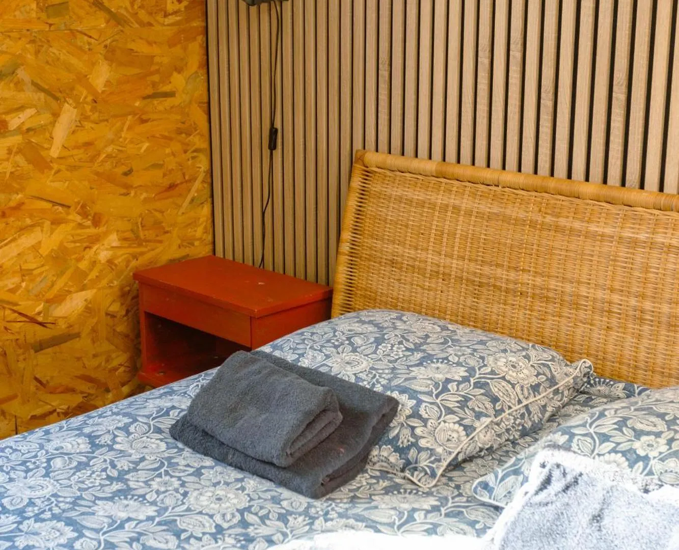 Magnifique Peniche Cosy Et Spacieuse A Toulouse